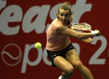 mariya koryttseva backhand slice windup.jpg