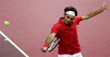 roger federer backhand near contact 3.jpg