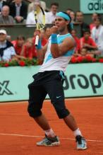 Rafael Nadal celebrating on court at French Open 2007.jpg