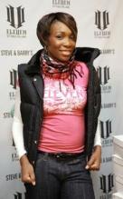 Venus Williams with short hair style.jpg