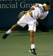 Yen-Hsun Lu serves the ball with his Head racket.JPG
