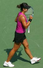 Li Na celebrates winning a match.JPG