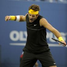 Del Potro fist pump celebration.JPG