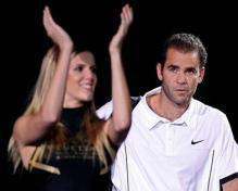 Pete Sampras looks at a cheerleader.JPG