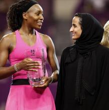 Venus Williams talks to Sheikha Hind bint Hamad al-Thani.JPG