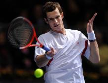 Andy Murray hits a sweeping forehand in Spain.JPG