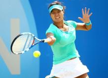 Li Na rips a forehand.JPG