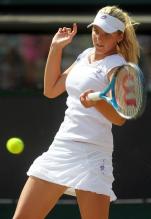 Kristyna Pliskova hits a forehand during junior Wimbledon 2010.JPG