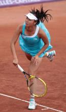 Peng Shuai serves the ball at Brussells 2011.JPG