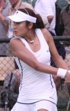 Akiko Morigami ready to hit a backhand.jpg