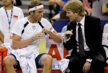Mardy Fish talks to Jim Courier.JPG