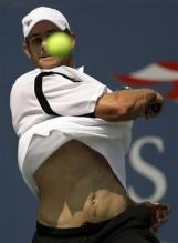 andy roddick forehand follow-through.jpg