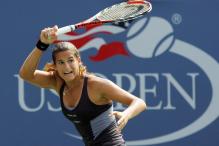 Amelie Mauresmo spins a forehand cross court.jpg