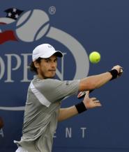 Andy Murray ready to hit a backhand slice.jpg