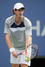 Andy Murray about to serve.jpg