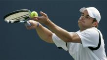 andy roddick serve ball toss.jpg