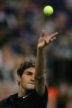 roger federer serve ball toss 2.jpg