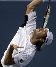 tommy haas serve before contact 2.jpg